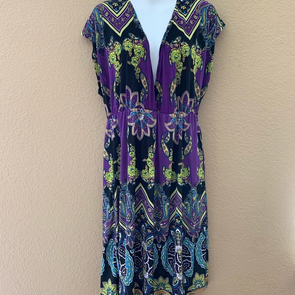 Bobbie Brooks Dresses & Skirts - Bobbie Brooks colorful dress